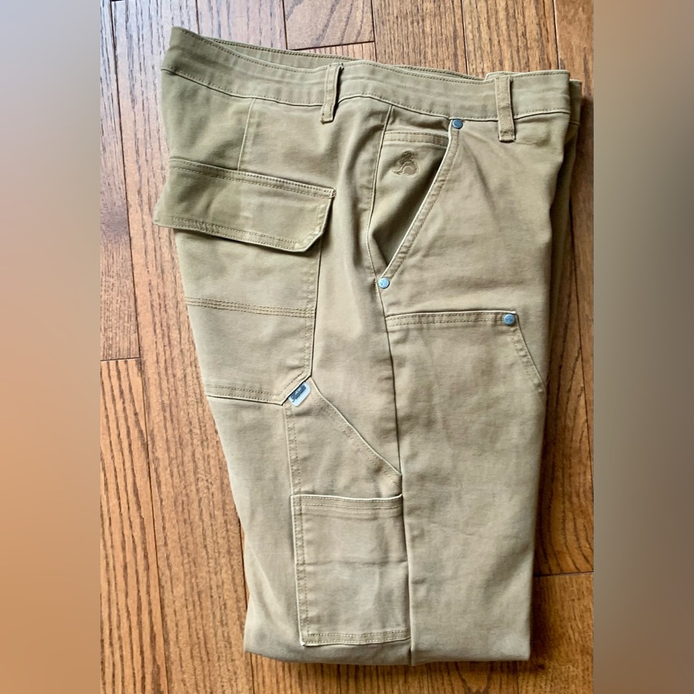 Kuwalla Cargo Pants size L made in Canada 🇨🇦